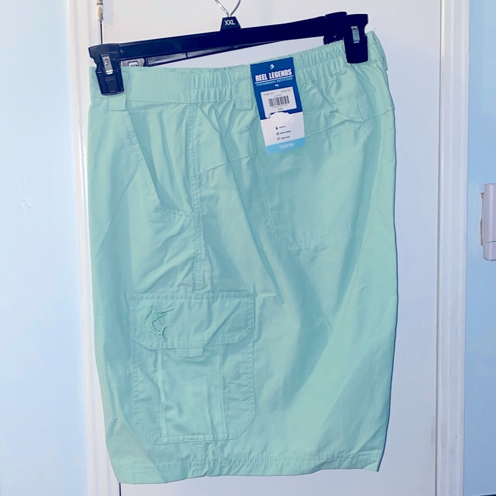 NWT reel legend tarpon shorts in mint green2X